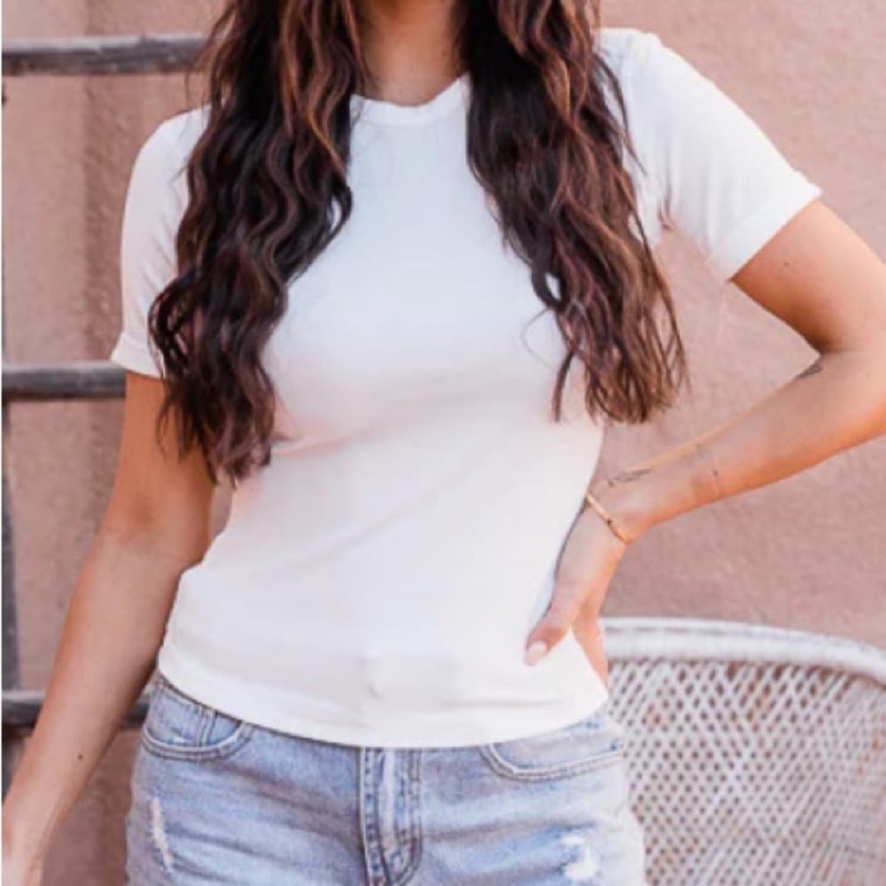 💕White S/S Ribbed Top Med New - Picture 3 of 6